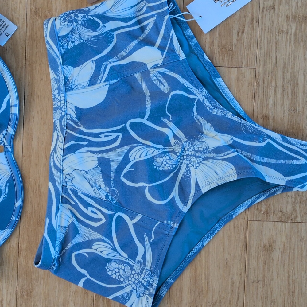 ✨ NWT Reformation Lago Bikini In Cozumel Size M - Picture 4 of 8